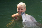 Elizabeth z delfinem